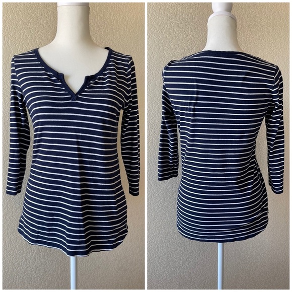 GAP Tops - Gap 3/4 sleeve navy striped cotton blend top - xs